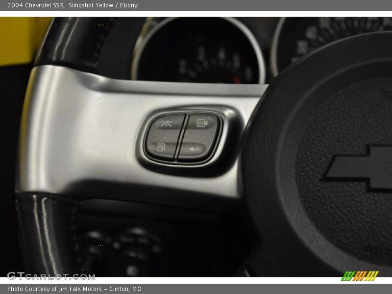 Slingshot Yellow / Ebony 2004 Chevrolet SSR