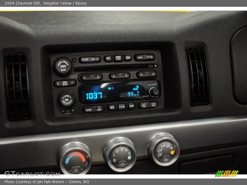 Slingshot Yellow / Ebony 2004 Chevrolet SSR