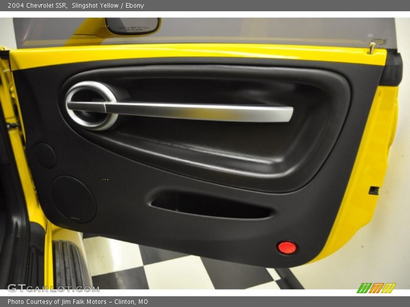 Slingshot Yellow / Ebony 2004 Chevrolet SSR