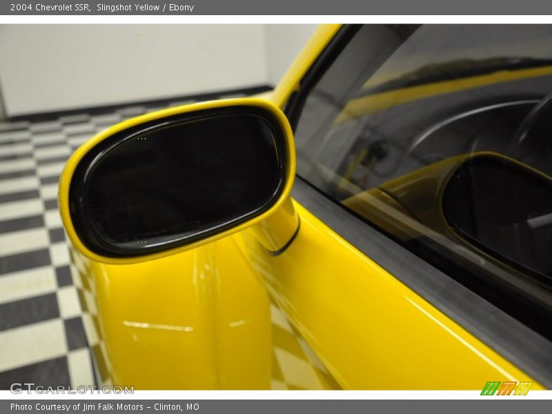 Slingshot Yellow / Ebony 2004 Chevrolet SSR