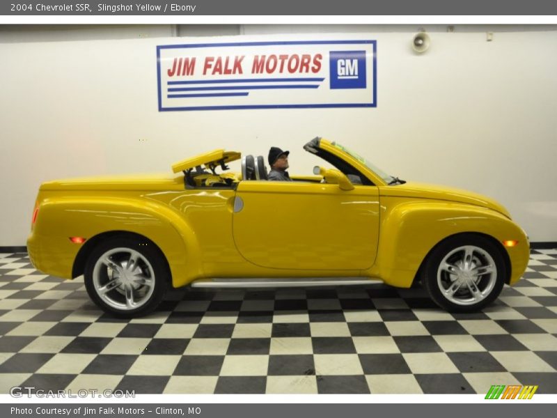 Slingshot Yellow / Ebony 2004 Chevrolet SSR