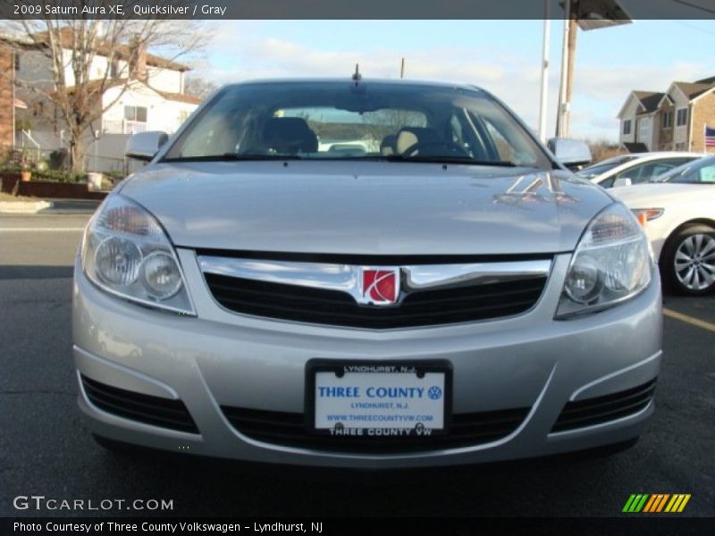 Quicksilver / Gray 2009 Saturn Aura XE