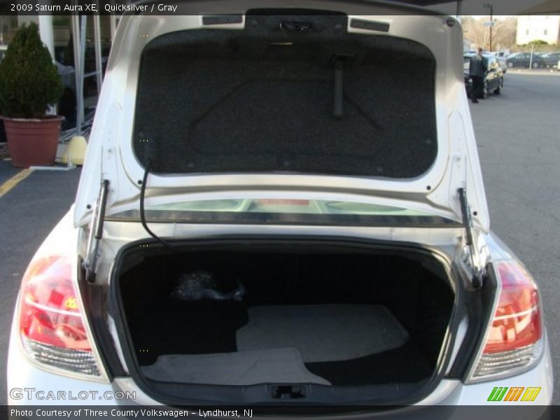 Quicksilver / Gray 2009 Saturn Aura XE