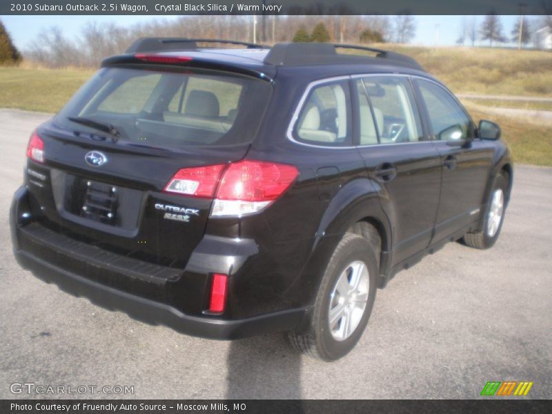 Crystal Black Silica / Warm Ivory 2010 Subaru Outback 2.5i Wagon