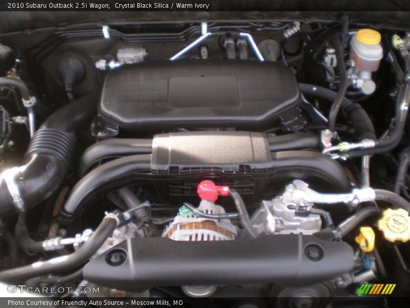 Crystal Black Silica / Warm Ivory 2010 Subaru Outback 2.5i Wagon