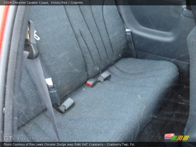Victory Red / Graphite 2004 Chevrolet Cavalier Coupe