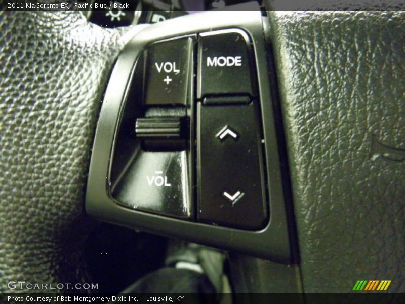 Pacific Blue / Black 2011 Kia Sorento EX