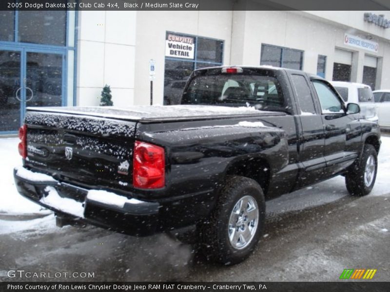 Black / Medium Slate Gray 2005 Dodge Dakota SLT Club Cab 4x4