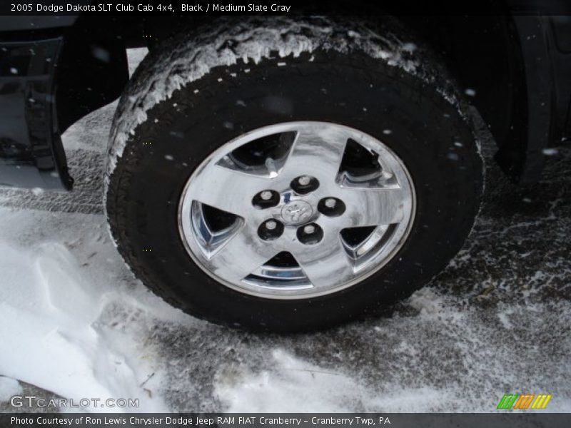 Black / Medium Slate Gray 2005 Dodge Dakota SLT Club Cab 4x4
