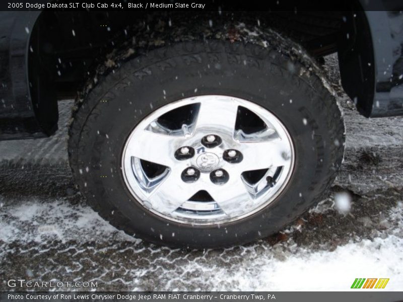 Black / Medium Slate Gray 2005 Dodge Dakota SLT Club Cab 4x4