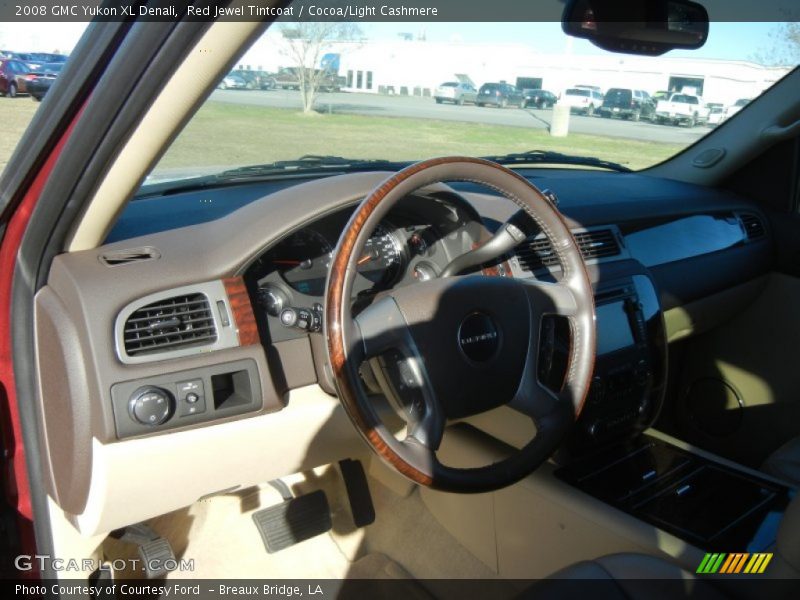 Red Jewel Tintcoat / Cocoa/Light Cashmere 2008 GMC Yukon XL Denali
