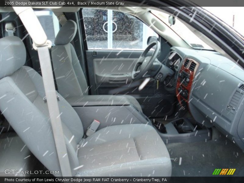 Black / Medium Slate Gray 2005 Dodge Dakota SLT Club Cab 4x4