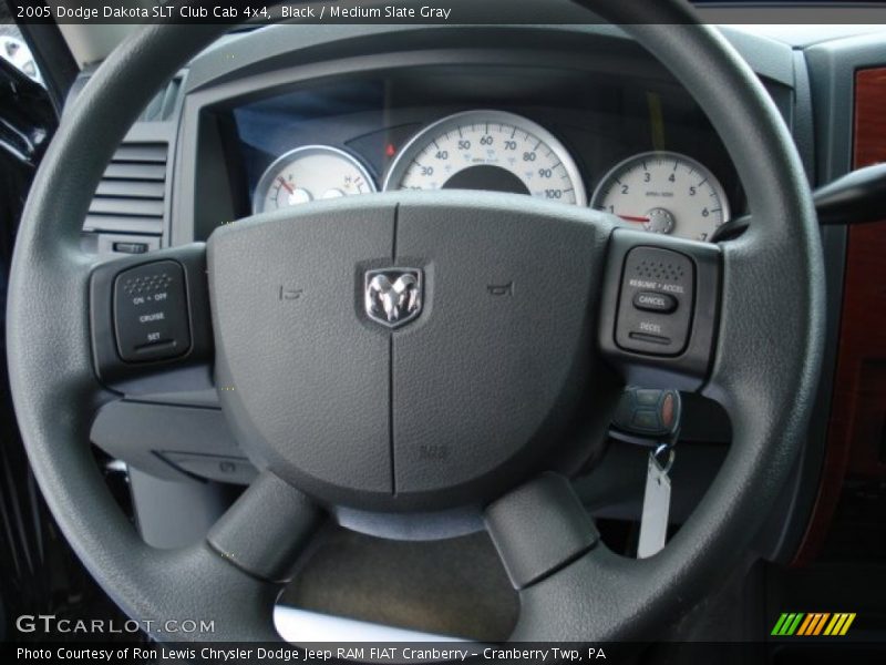  2005 Dakota SLT Club Cab 4x4 Steering Wheel