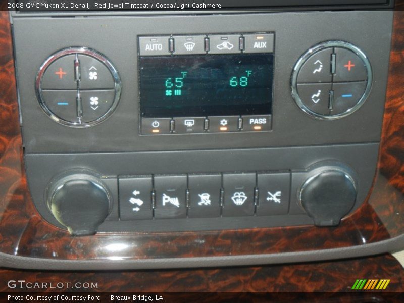 Controls of 2008 Yukon XL Denali