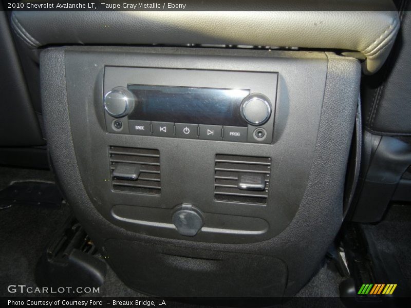 Taupe Gray Metallic / Ebony 2010 Chevrolet Avalanche LT