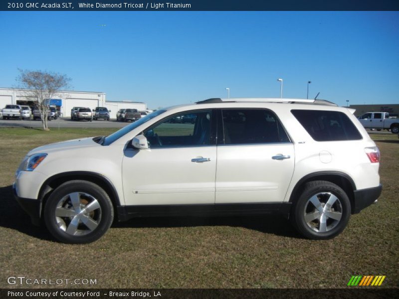 White Diamond Tricoat / Light Titanium 2010 GMC Acadia SLT