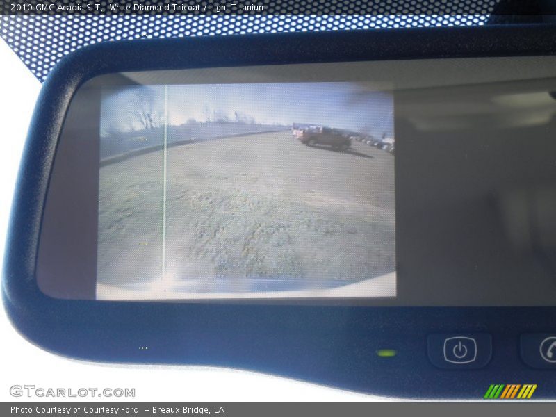 White Diamond Tricoat / Light Titanium 2010 GMC Acadia SLT