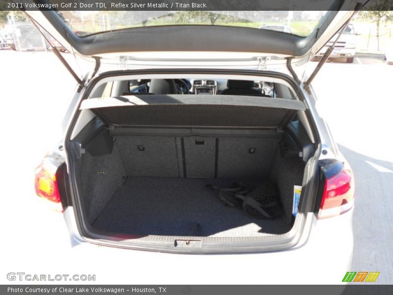 Reflex Silver Metallic / Titan Black 2011 Volkswagen Golf 2 Door TDI