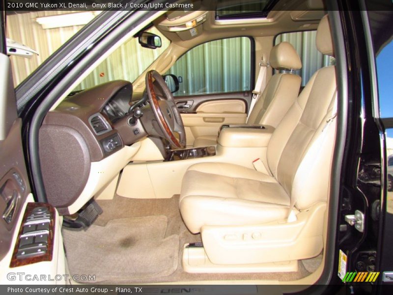  2010 Yukon XL Denali Cocoa/Light Cashmere Interior