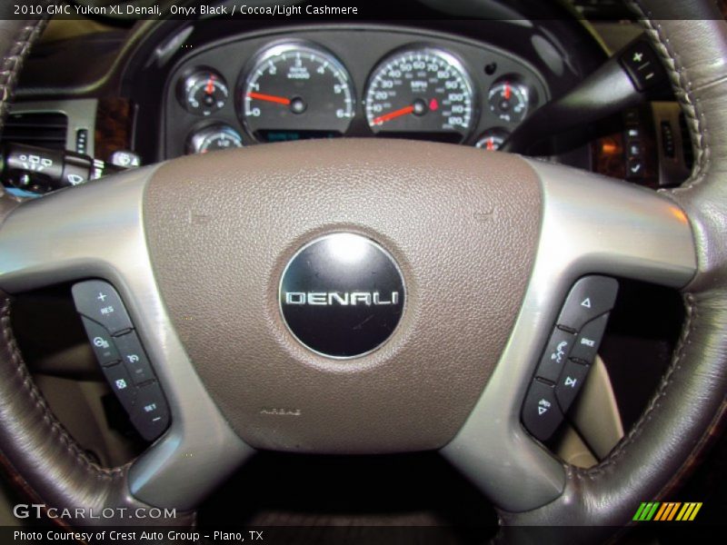 Onyx Black / Cocoa/Light Cashmere 2010 GMC Yukon XL Denali