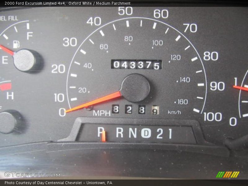 Oxford White / Medium Parchment 2000 Ford Excursion Limited 4x4