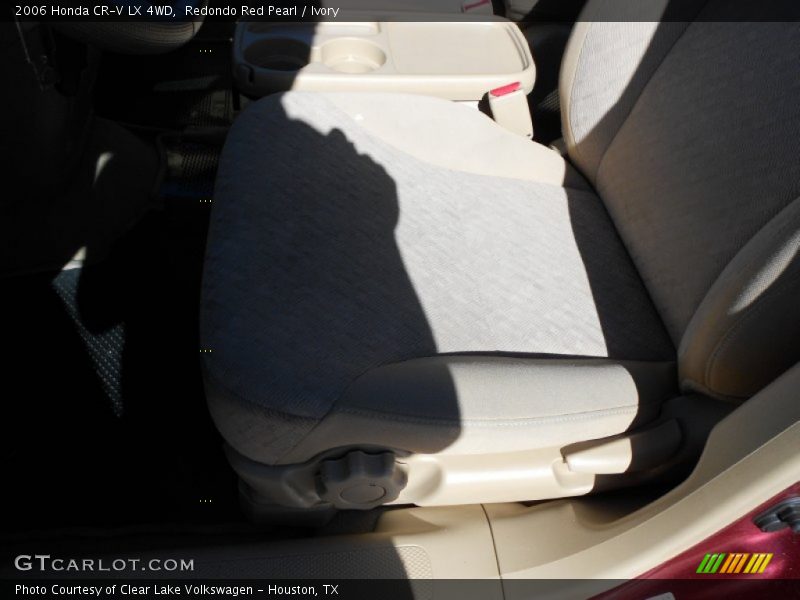 Redondo Red Pearl / Ivory 2006 Honda CR-V LX 4WD