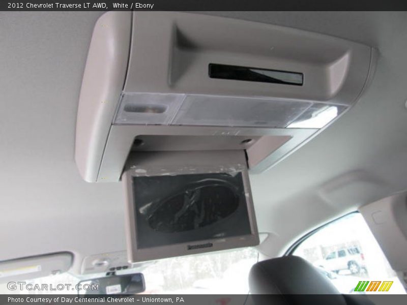 White / Ebony 2012 Chevrolet Traverse LT AWD