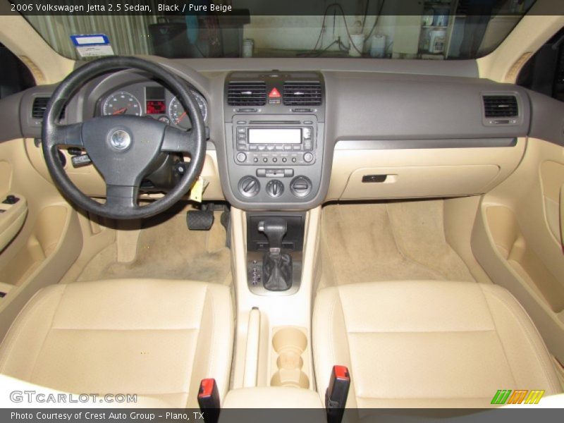 Black / Pure Beige 2006 Volkswagen Jetta 2.5 Sedan