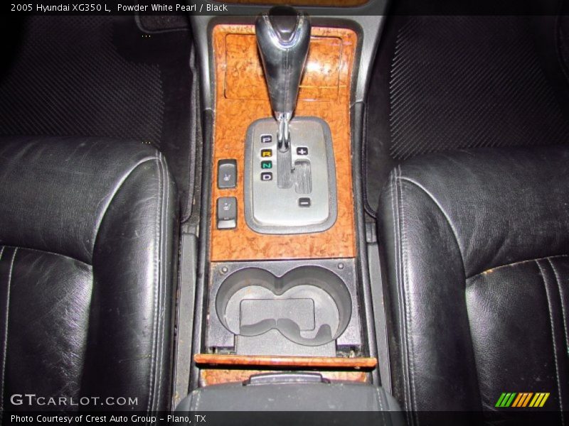 Powder White Pearl / Black 2005 Hyundai XG350 L