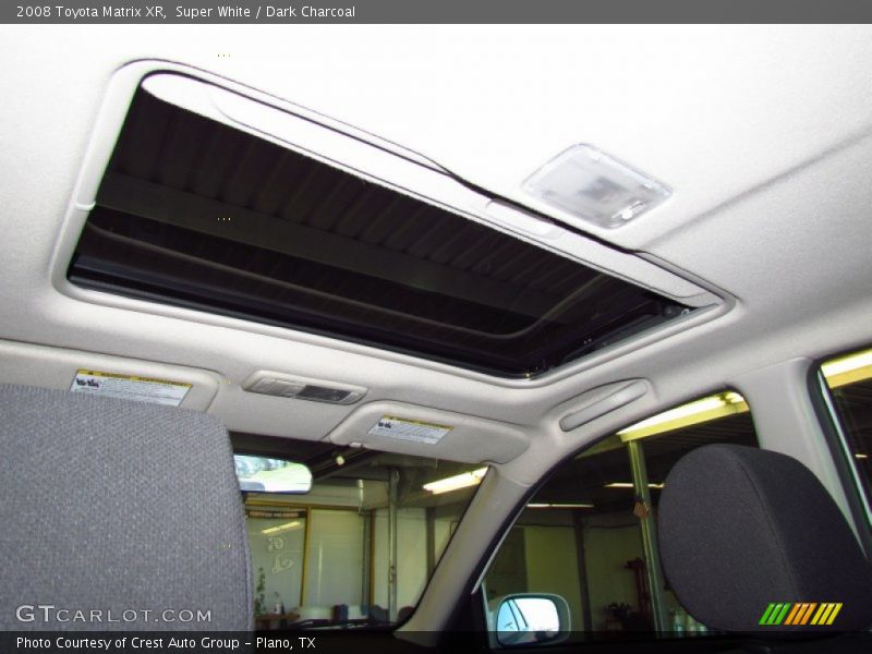 Super White / Dark Charcoal 2008 Toyota Matrix XR