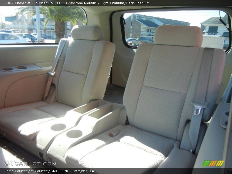 Graystone Metallic / Light Titanium/Dark Titanium 2007 Chevrolet Suburban 1500 LS