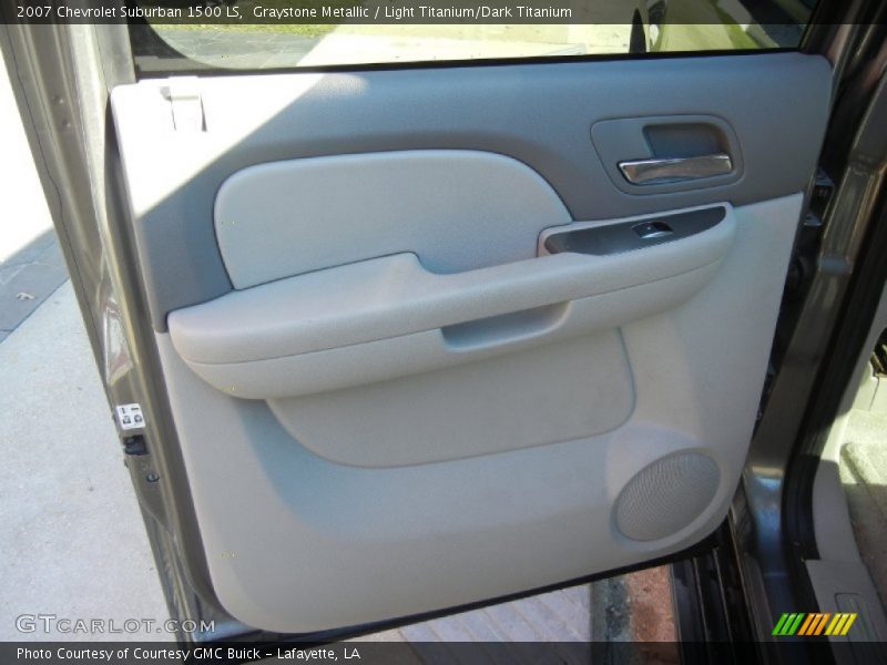 Graystone Metallic / Light Titanium/Dark Titanium 2007 Chevrolet Suburban 1500 LS