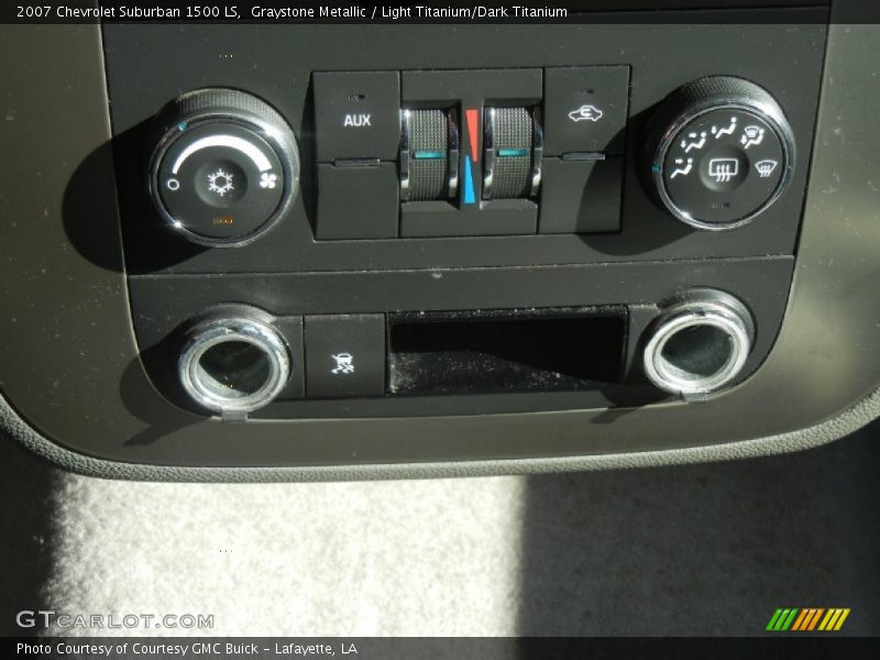 Graystone Metallic / Light Titanium/Dark Titanium 2007 Chevrolet Suburban 1500 LS