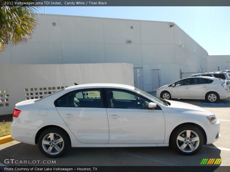 Candy White / Titan Black 2012 Volkswagen Jetta TDI Sedan