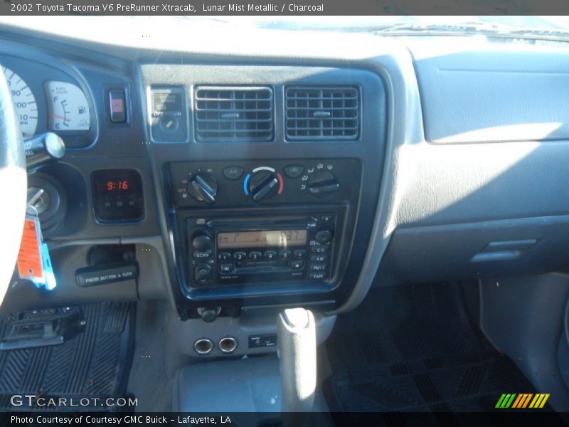 Lunar Mist Metallic / Charcoal 2002 Toyota Tacoma V6 PreRunner Xtracab