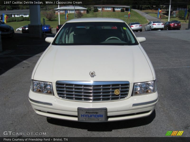 White / Cappuccino Cream 1997 Cadillac DeVille Sedan