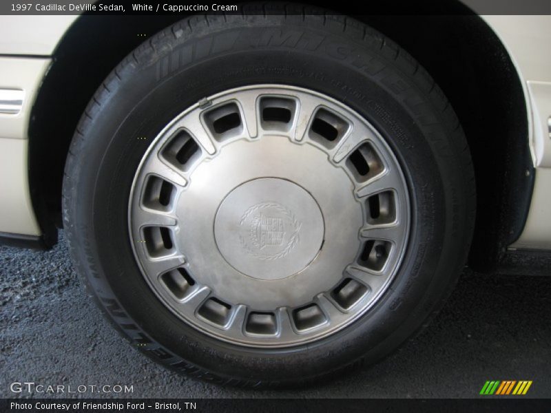  1997 DeVille Sedan Wheel