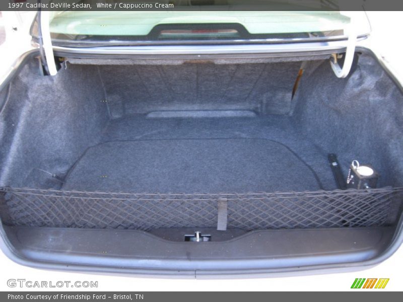  1997 DeVille Sedan Trunk