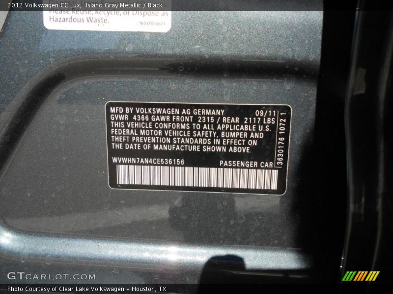 Island Gray Metallic / Black 2012 Volkswagen CC Lux