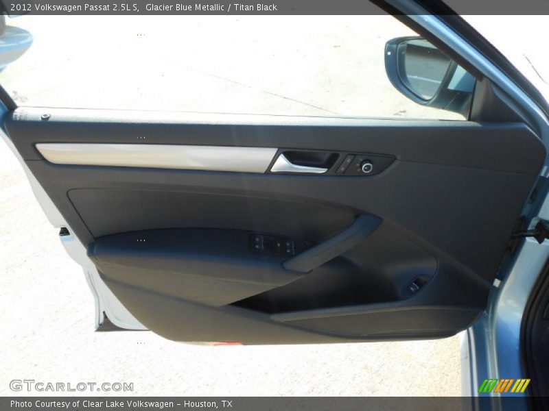 Glacier Blue Metallic / Titan Black 2012 Volkswagen Passat 2.5L S