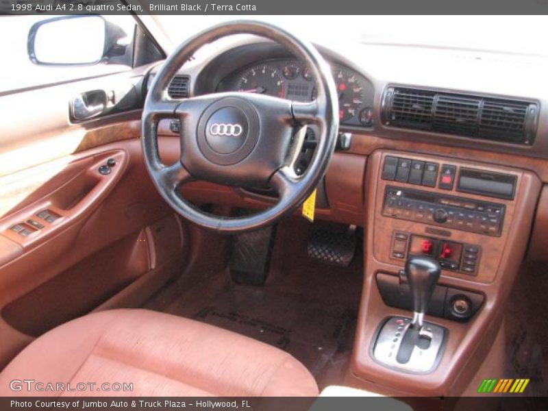 Dashboard of 1998 A4 2.8 quattro Sedan