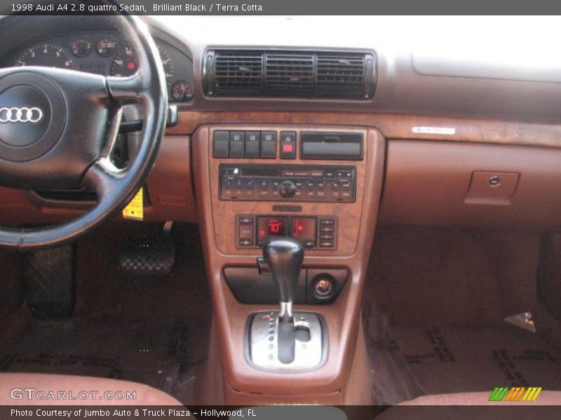 Controls of 1998 A4 2.8 quattro Sedan