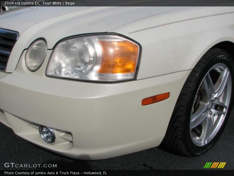 Pearl White / Beige 2004 Kia Optima EX