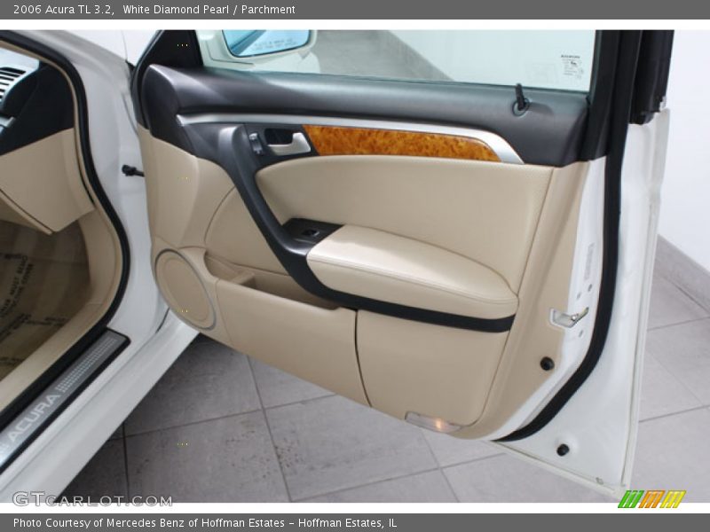 White Diamond Pearl / Parchment 2006 Acura TL 3.2