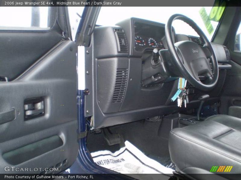Midnight Blue Pearl / Dark Slate Gray 2006 Jeep Wrangler SE 4x4