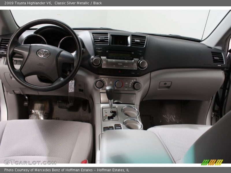 Classic Silver Metallic / Black 2009 Toyota Highlander V6