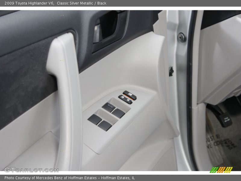Classic Silver Metallic / Black 2009 Toyota Highlander V6