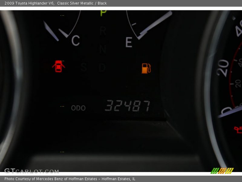 Classic Silver Metallic / Black 2009 Toyota Highlander V6