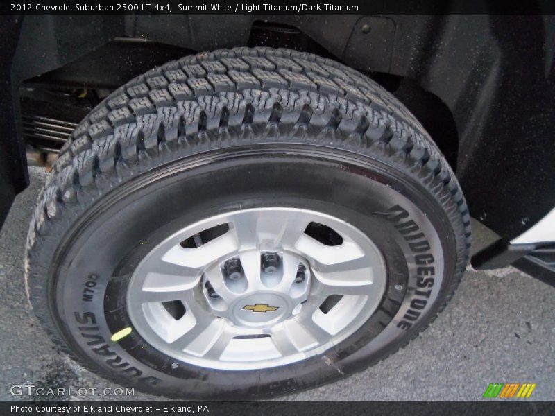 Summit White / Light Titanium/Dark Titanium 2012 Chevrolet Suburban 2500 LT 4x4