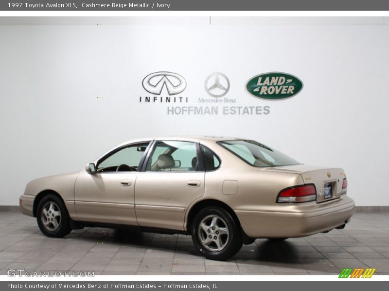 Cashmere Beige Metallic / Ivory 1997 Toyota Avalon XLS